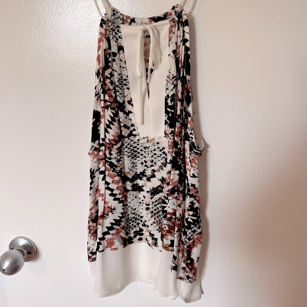 Glam Medium sleeveless top with cream, black, brown Aztec design